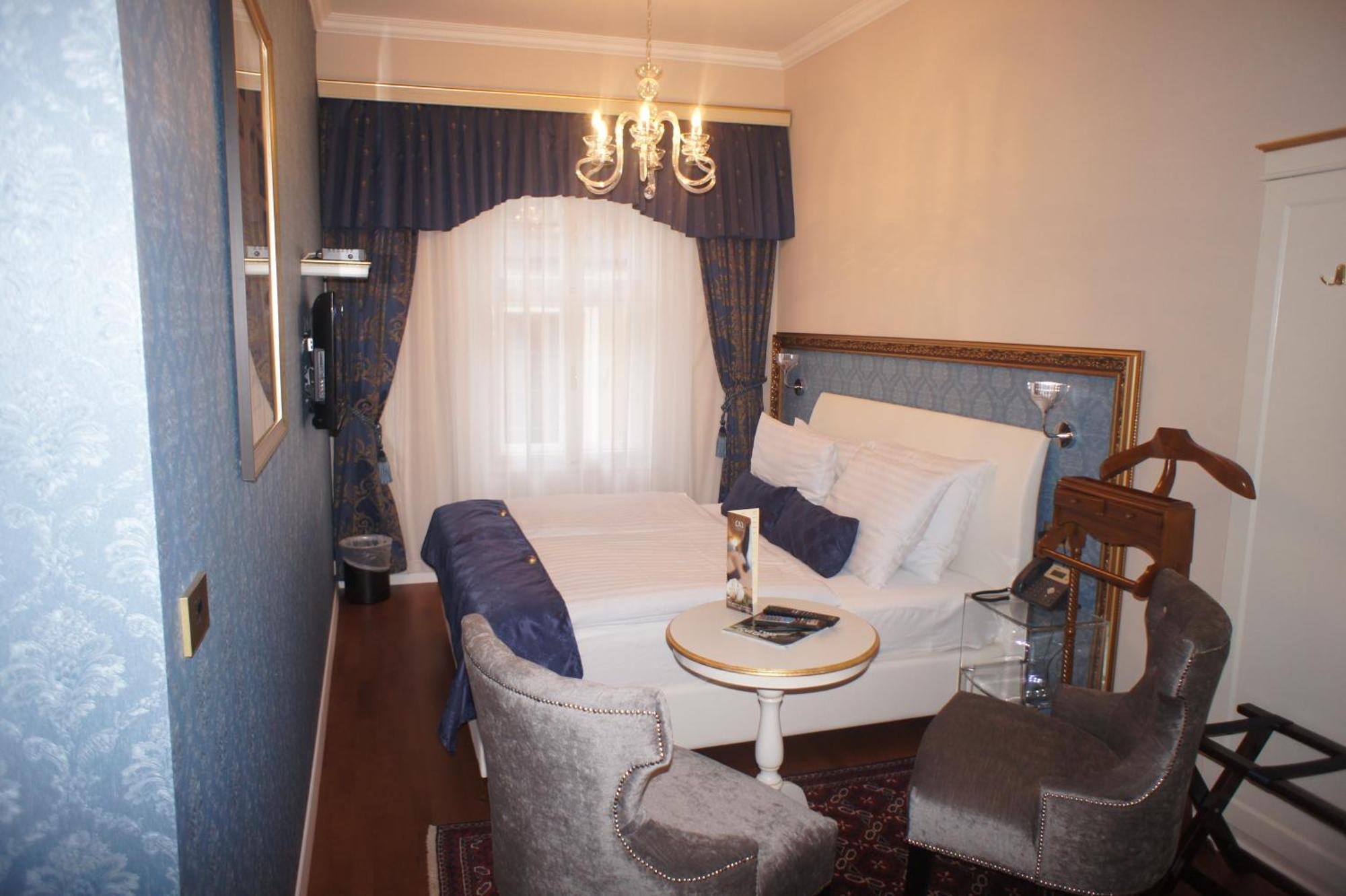 Hotel Actum คราน ภายนอก รูปภาพ