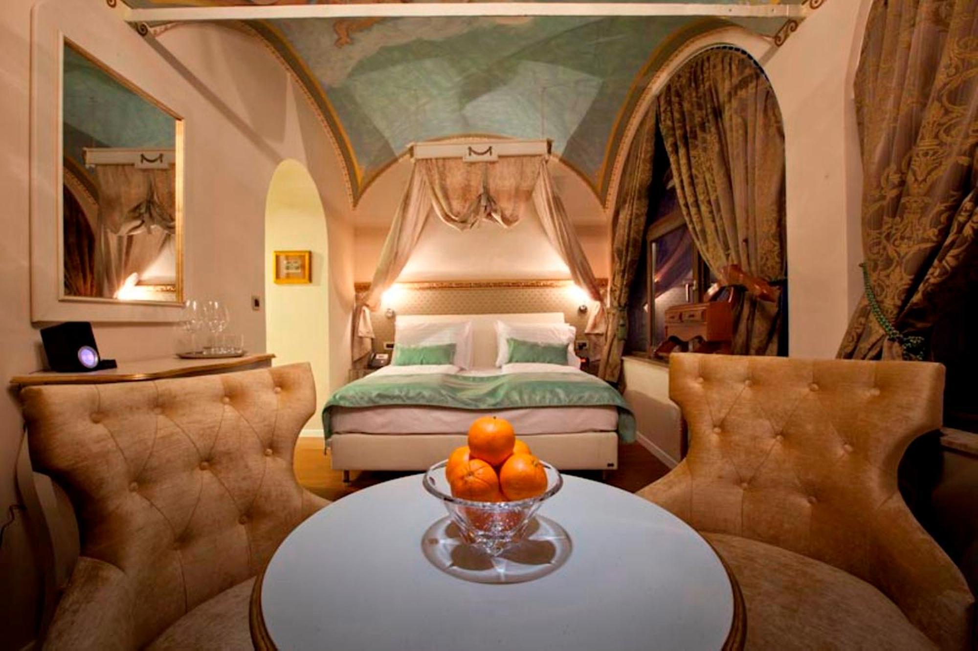 Hotel Actum คราน ภายนอก รูปภาพ